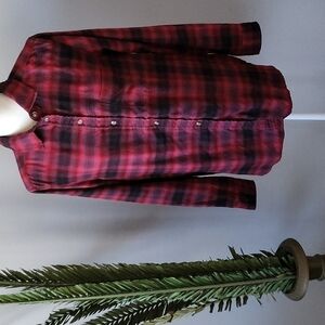 American Eagle Ahh-Mazingly Soft Boyfriend fit red plaid flannel button …